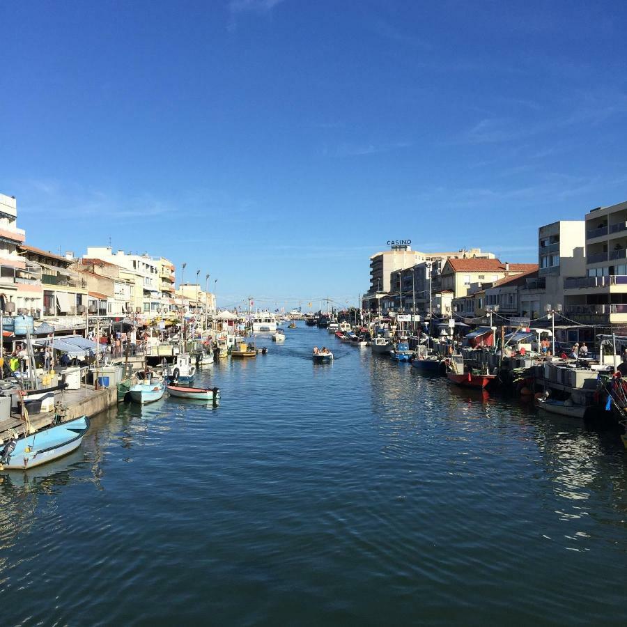 Meuble De Tourisme Classe, Climatisation, Pieds Dans L'Eau Palavas-les-Flots Buitenkant foto